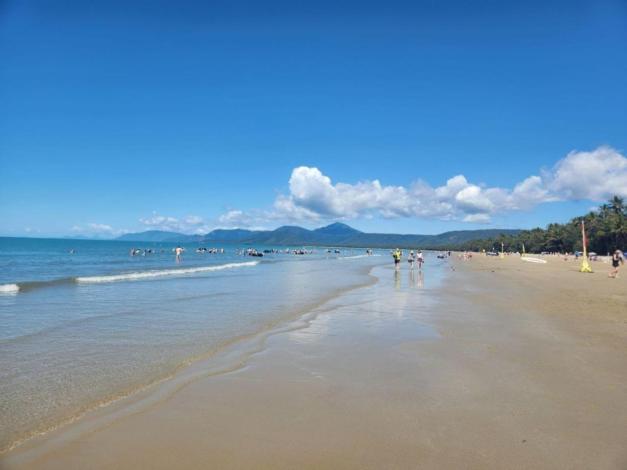 Beauty Tiny Walk To Sea Port Douglas Exterior foto